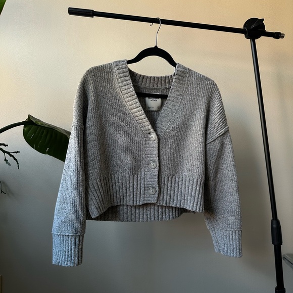 Abercrombie & Fitch Chenille Grey Cardigan - Picture 1 of 3